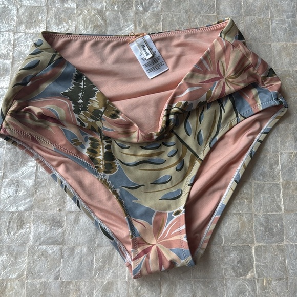 Madewell High-Waisted Retro Bikini Bottom Size M Bikini High rise Bottom NL269 - Picture 3 of 6